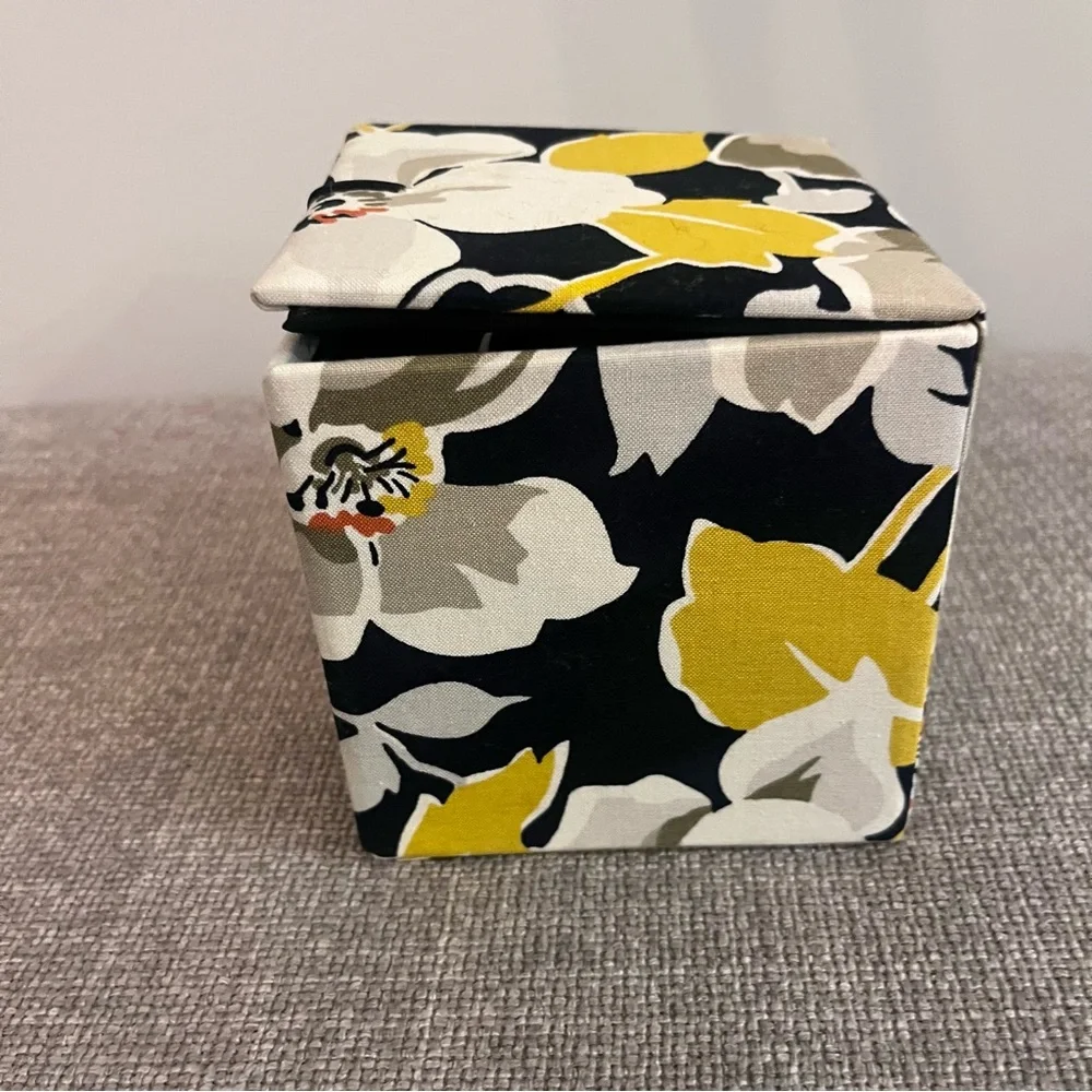 Vera Bradley excellent preowned